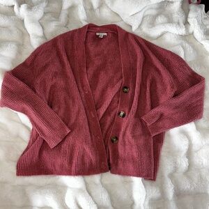 pinky-red cardigan